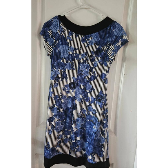 Slip-on Blue and White Floral & Stripe Slip on Dress - Picture 2 of 8